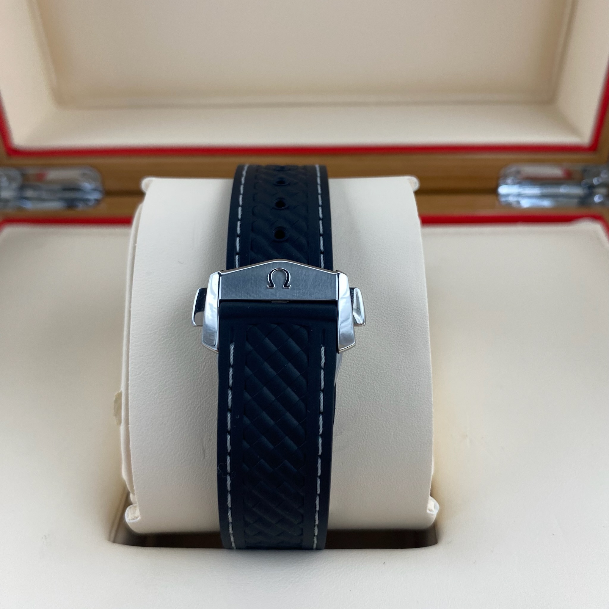 Omega Seamaster Aqua Terra Automatic Like New 2023