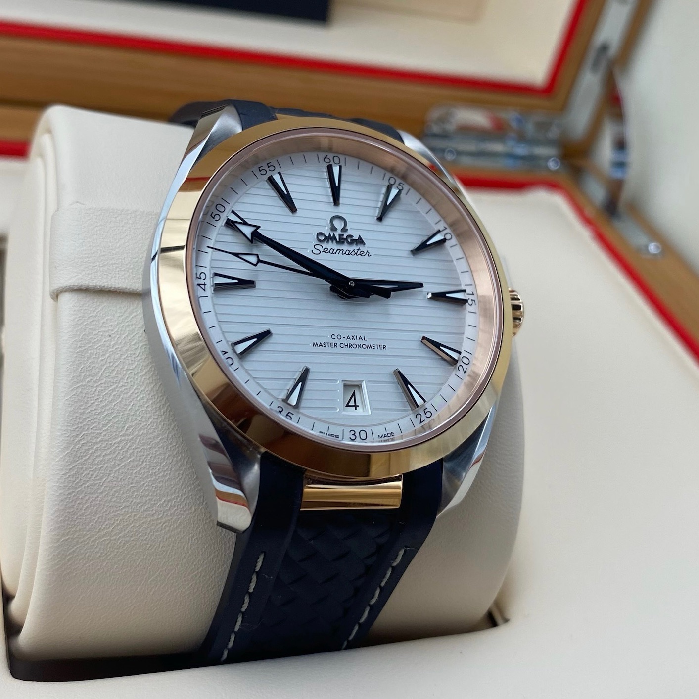 Omega Seamaster Aqua Terra Automatic Like New 2023