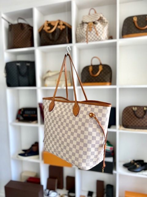 Louis Vuitton Neverfull Damier Azur MM