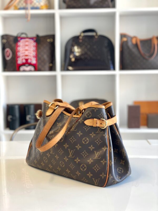LOUIS VUITTON Monogram Canvas Batignolles Bag