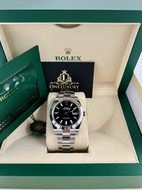Rolex Datejust 41 Black Index Dial - March 2022  - ref. 126300 - Location Cape Town