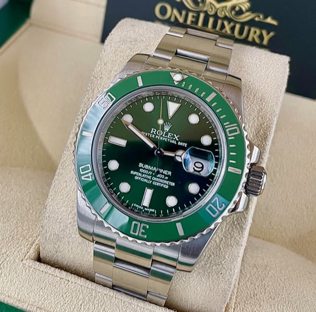 Rolex Submariner 'Hulk' 116610LV - Highly Collectible
