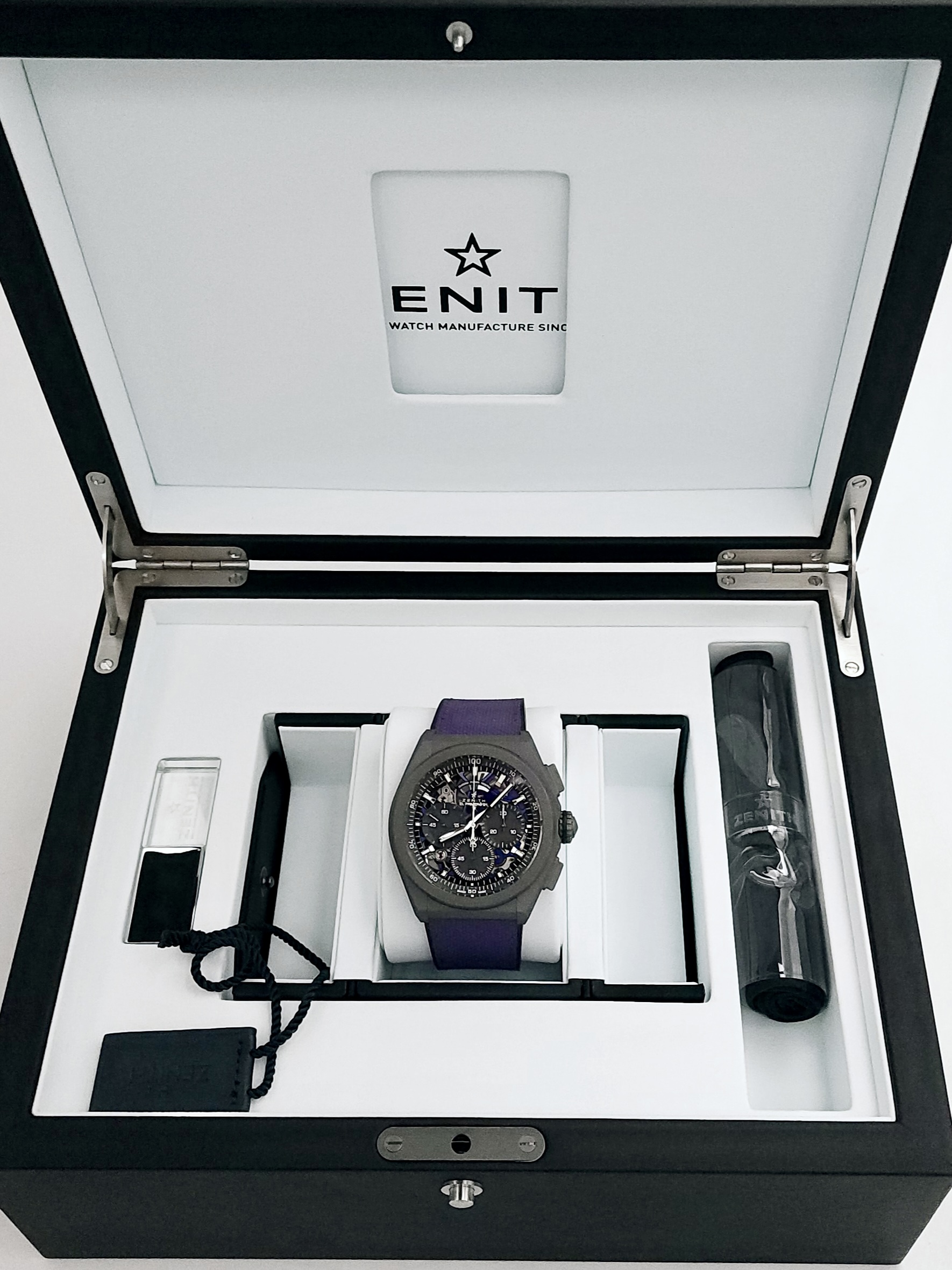 Zenith Defy 21 El Primero Ultraviolet  97.9001.9004/80.R922