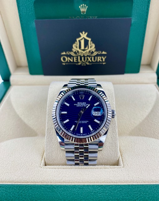 Rolex Datejust 41 Blue Fluted Motif Index Dial 126334 Jubilee Bracelet - 2023