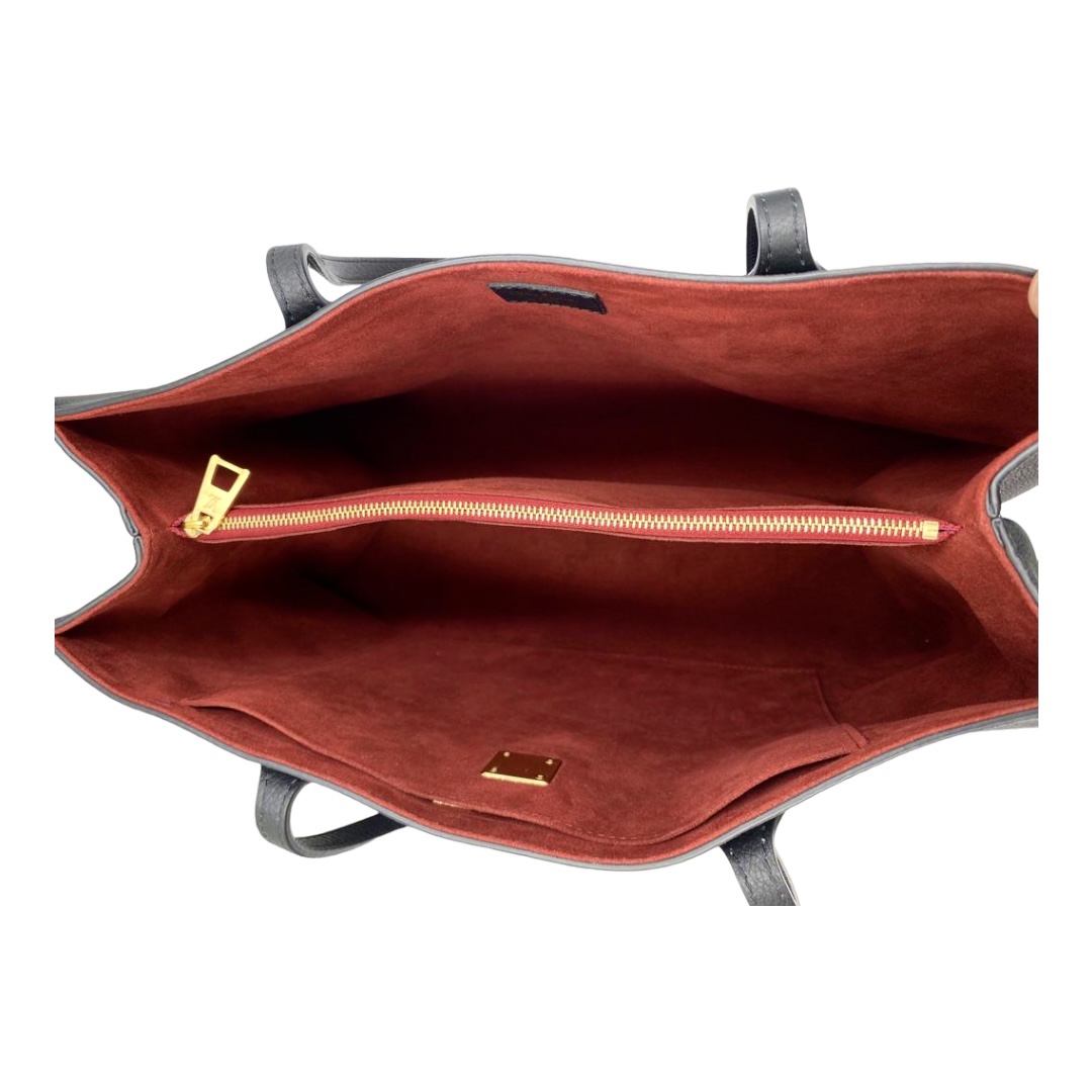 LOUIS VUITTON Lockme shopper bag in black with burgundy interior