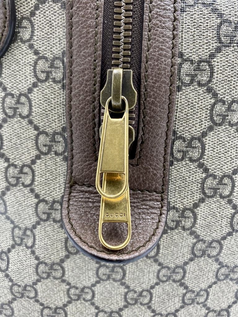 Gucci Gucci Savoy Medium canvas duffel bag