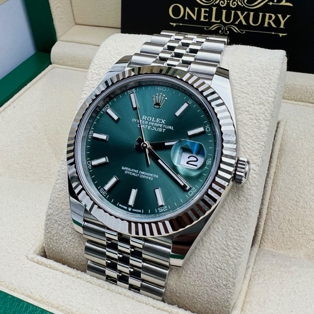 Rolex Datejust 41 Mint Green Index Dial 126334 Jubilee Bracelet - 2023