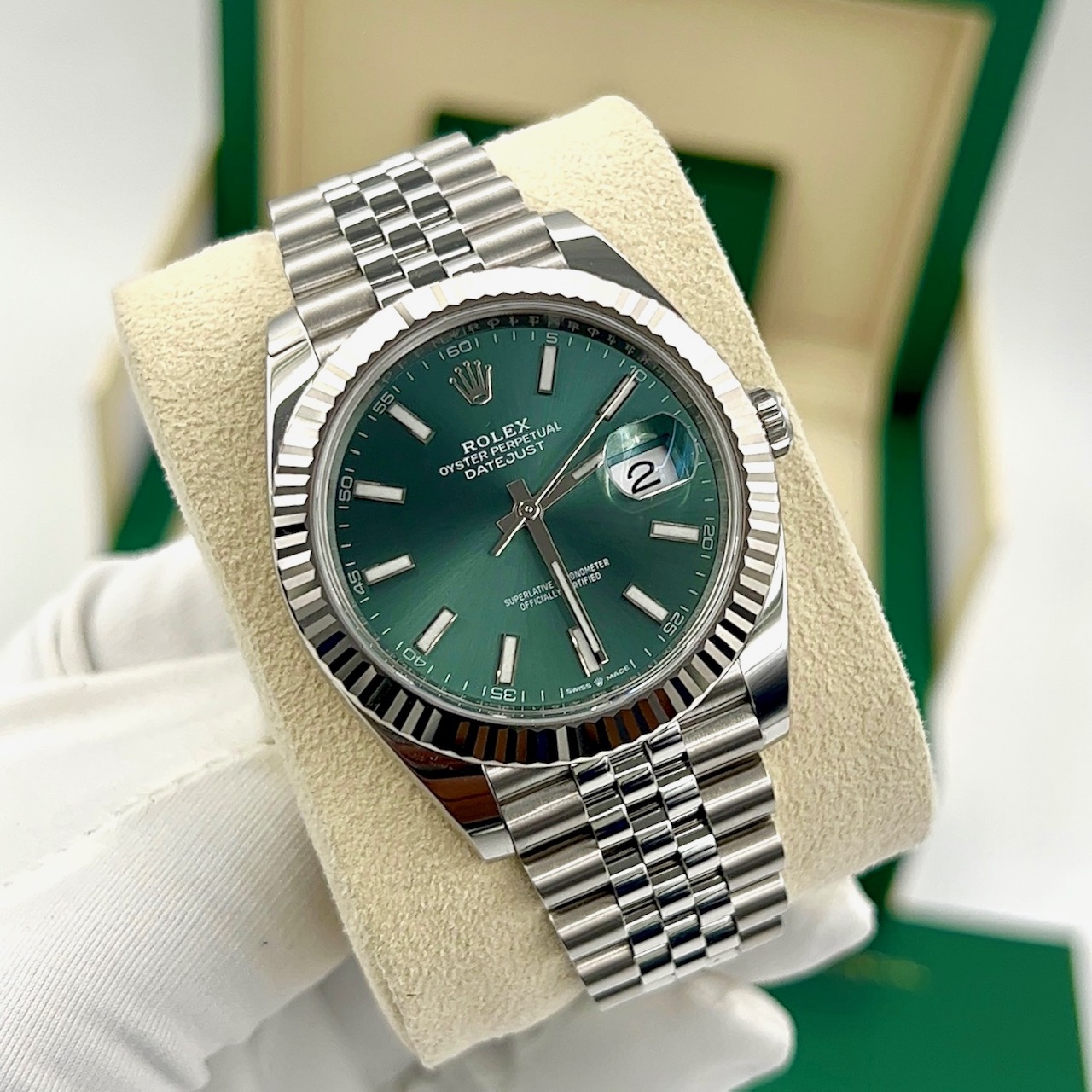 Rolex Datejust 41 Mint Green Index Dial 126334 Jubilee Bracelet - 2023