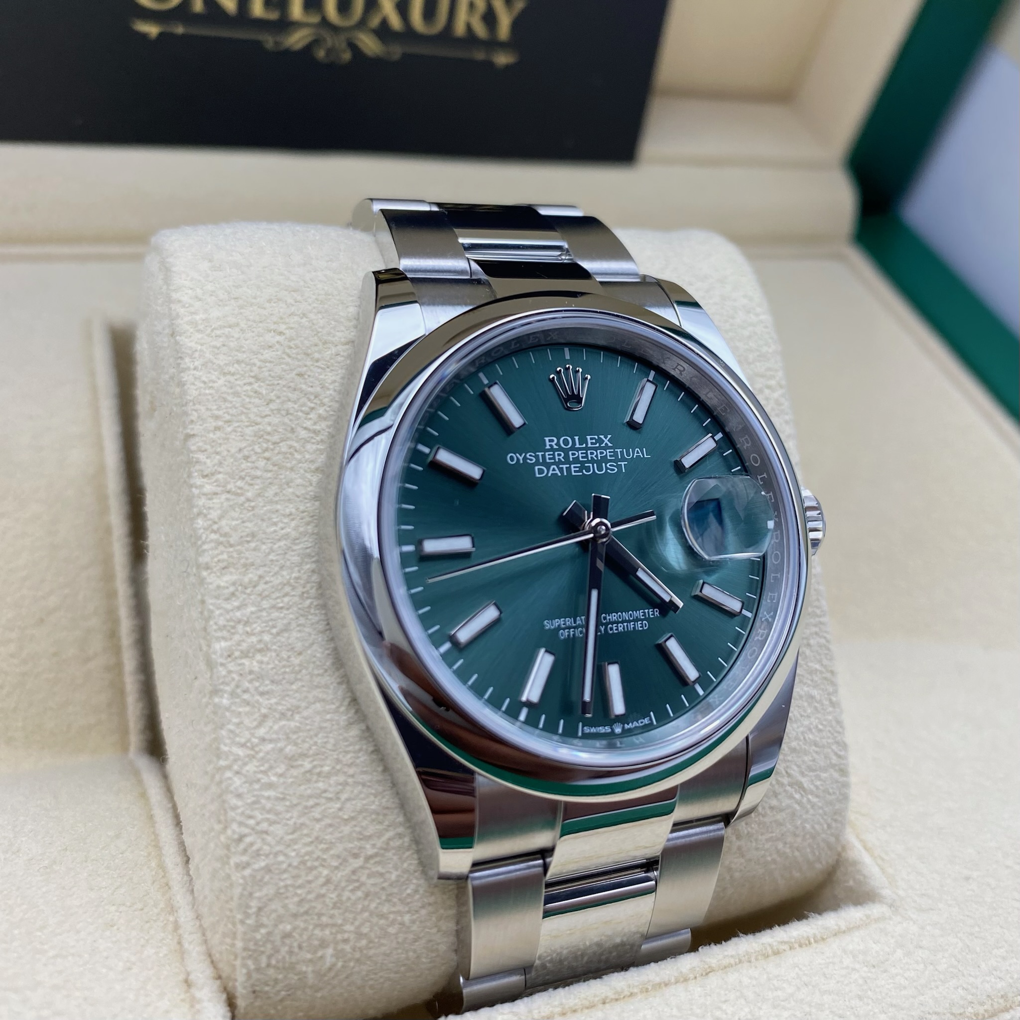 Rolex Datejust 36mm Mint Green Dial Ref. 126200 - Complete 2023