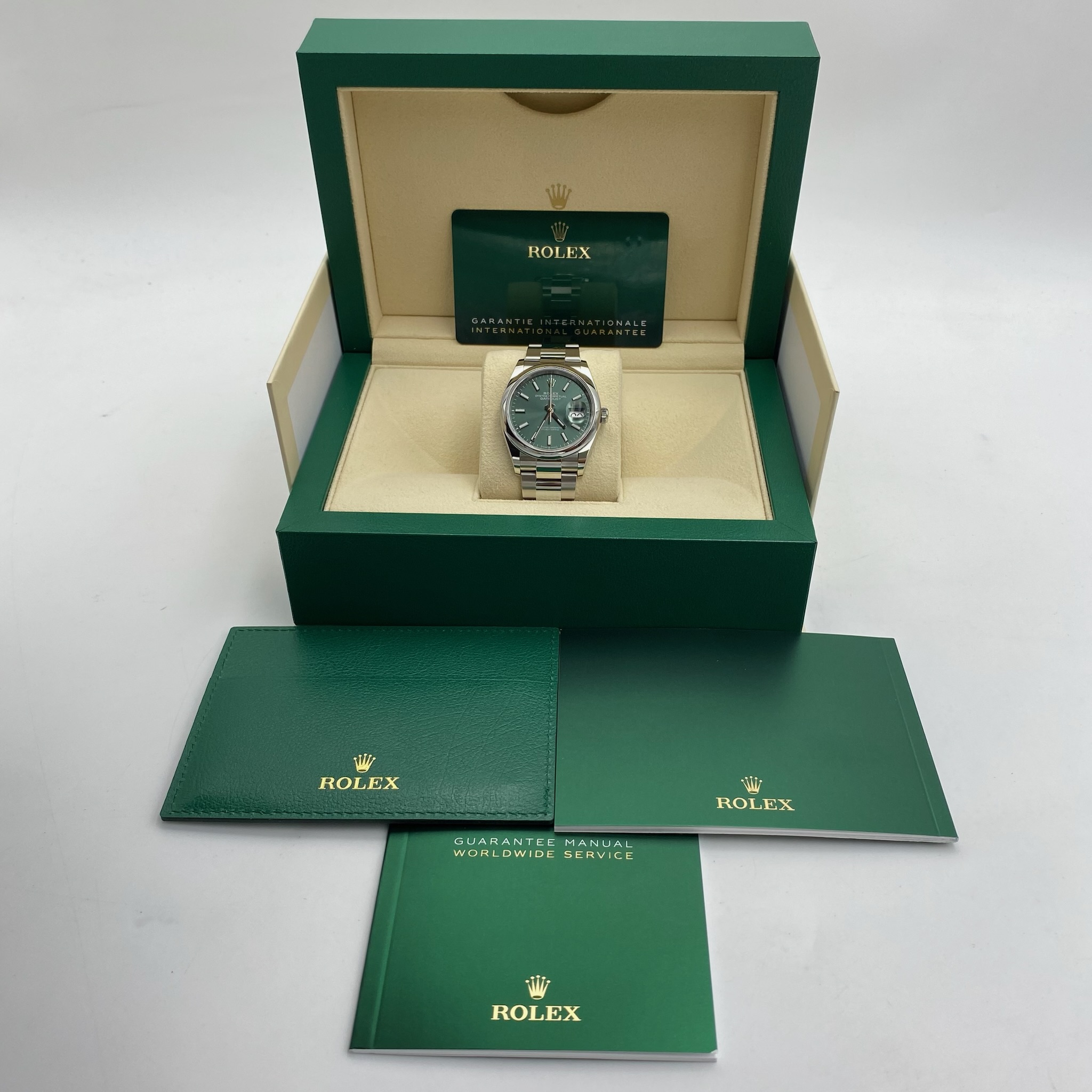 Rolex Datejust 36mm Mint Green Dial Ref. 126200 - Complete 2023