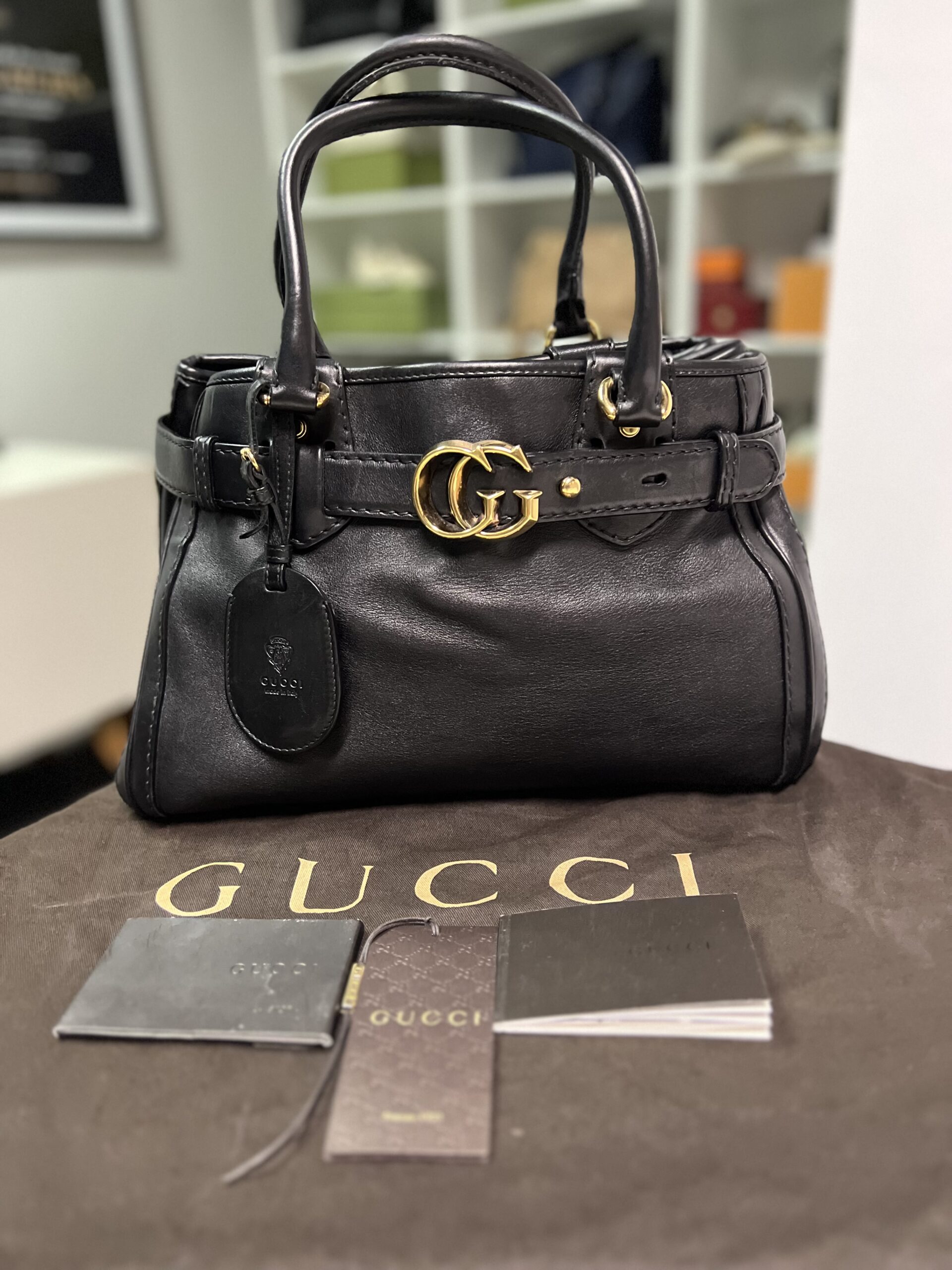 GUCCI Calfskin Medium GG Running Tote Bag Black 247183