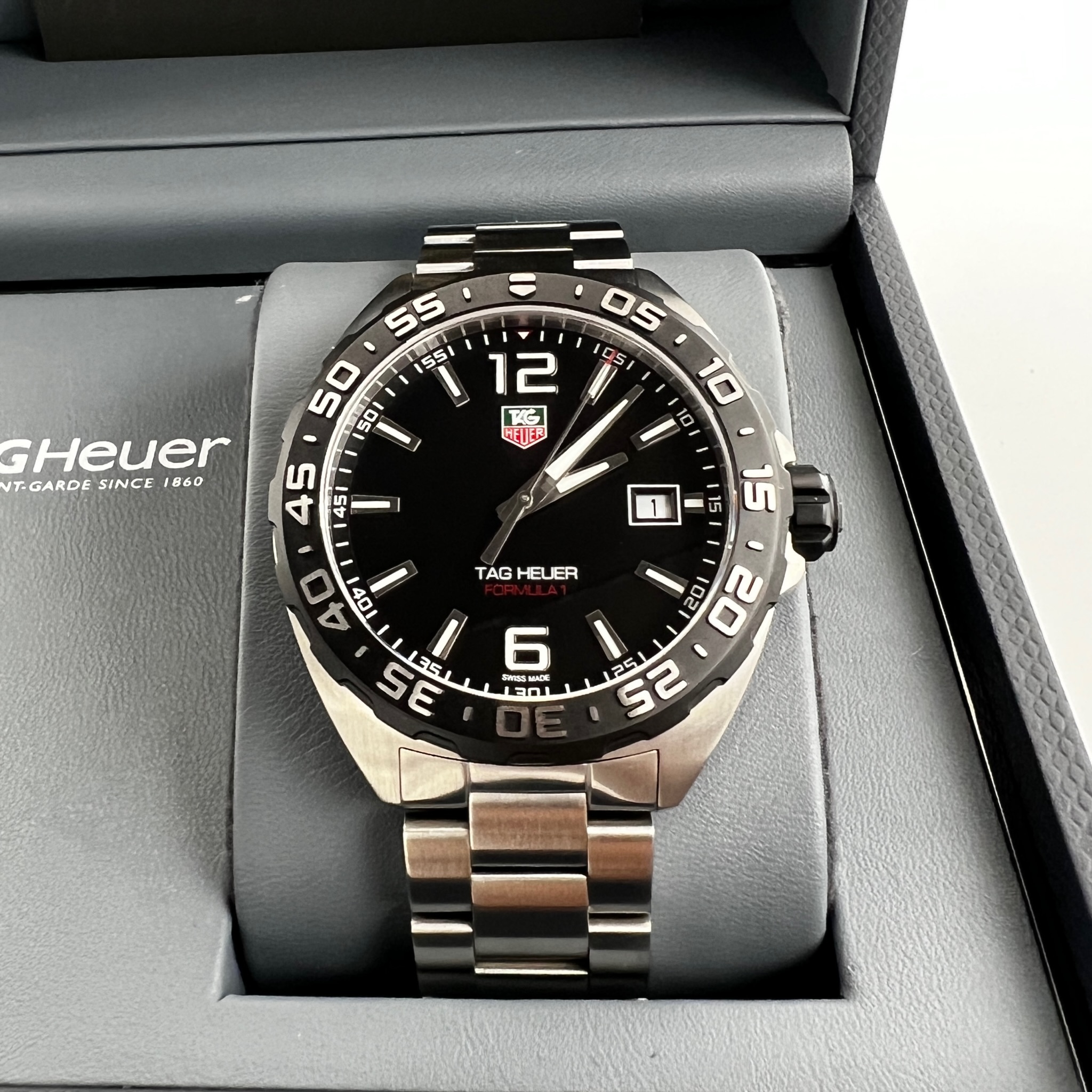 TAG Heuer Formula 1 Quartz CAZ111 Black Dial