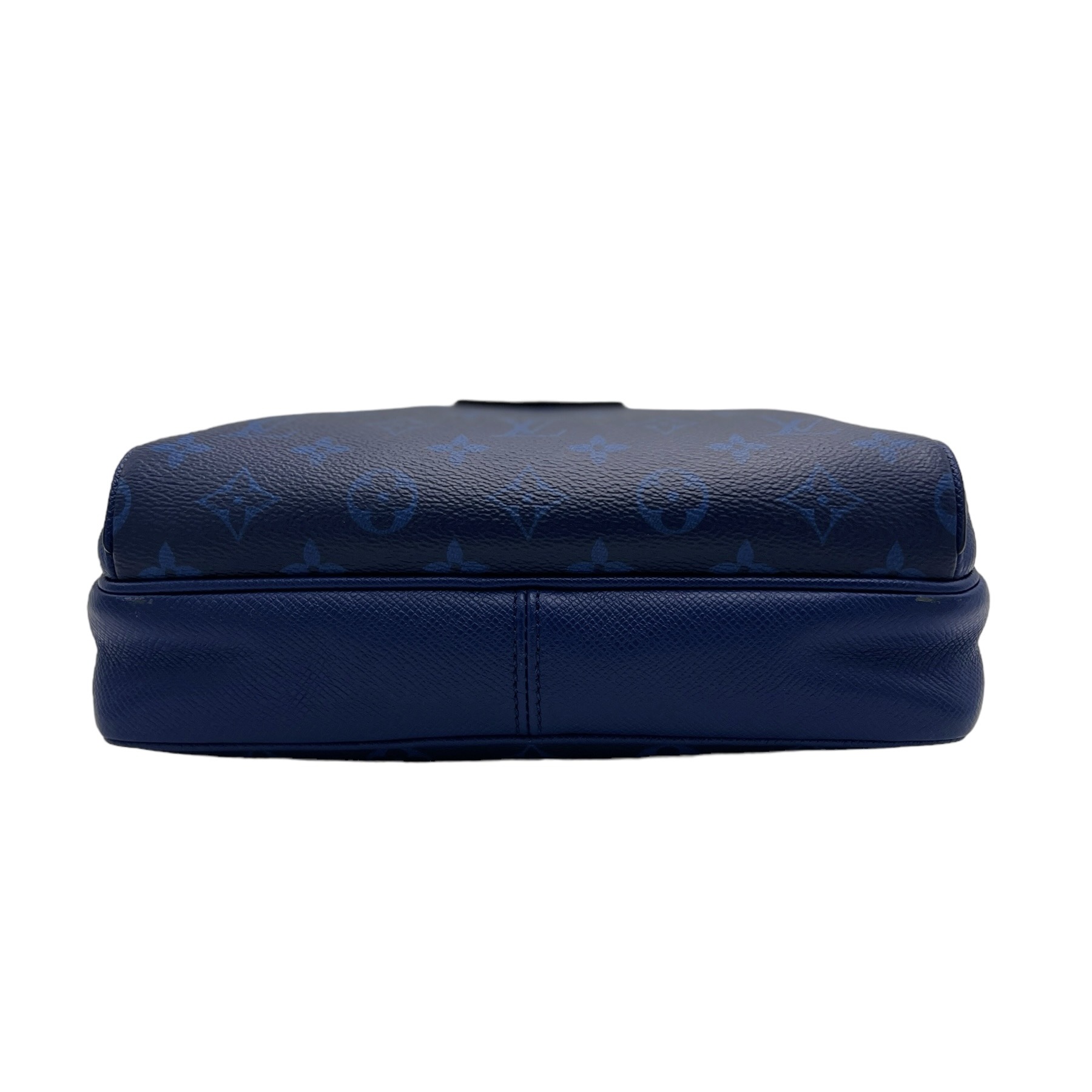 Louis Vuitton Monogram Taigarama Outdoor Messenger