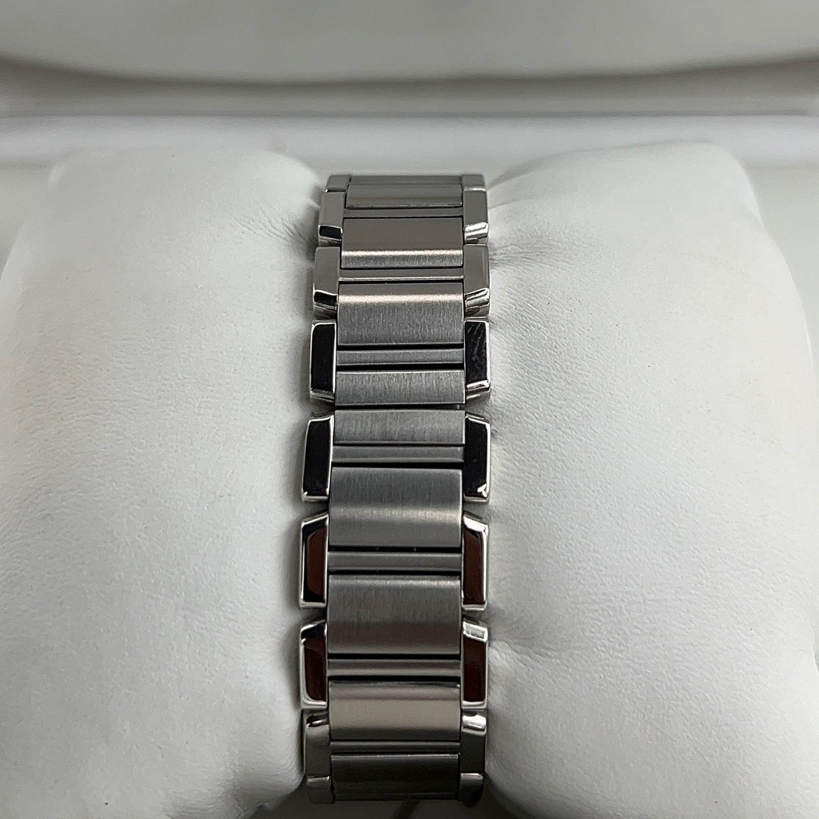 Cartier Tank Francaise Limited Edition ref. 2384