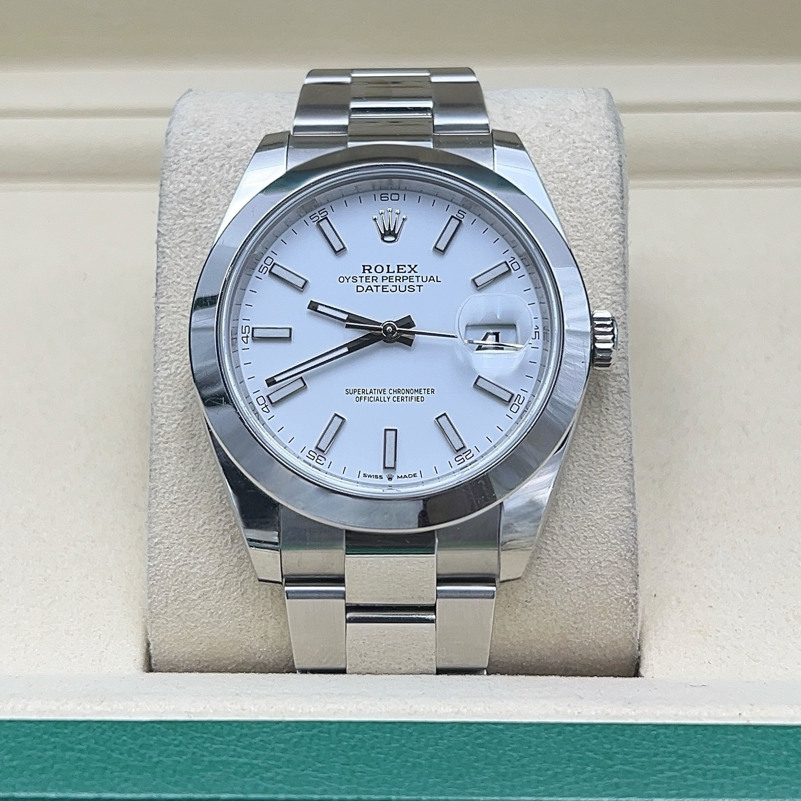 Rolex Datejust 41mm White Dial on Oyster Ref: 126300