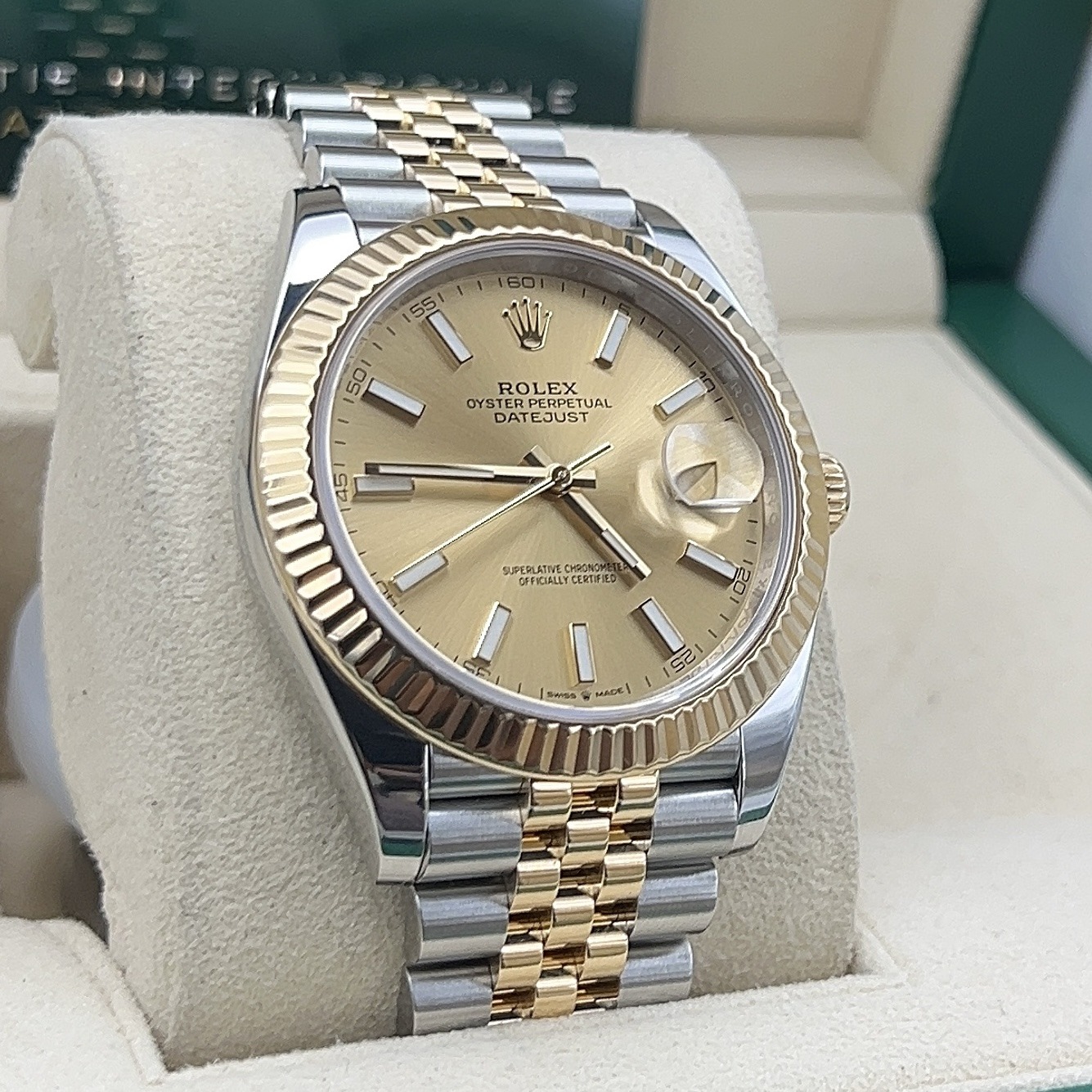 Rolex Datejust 41mm Champagne Dial Jubilee Ref: 126333