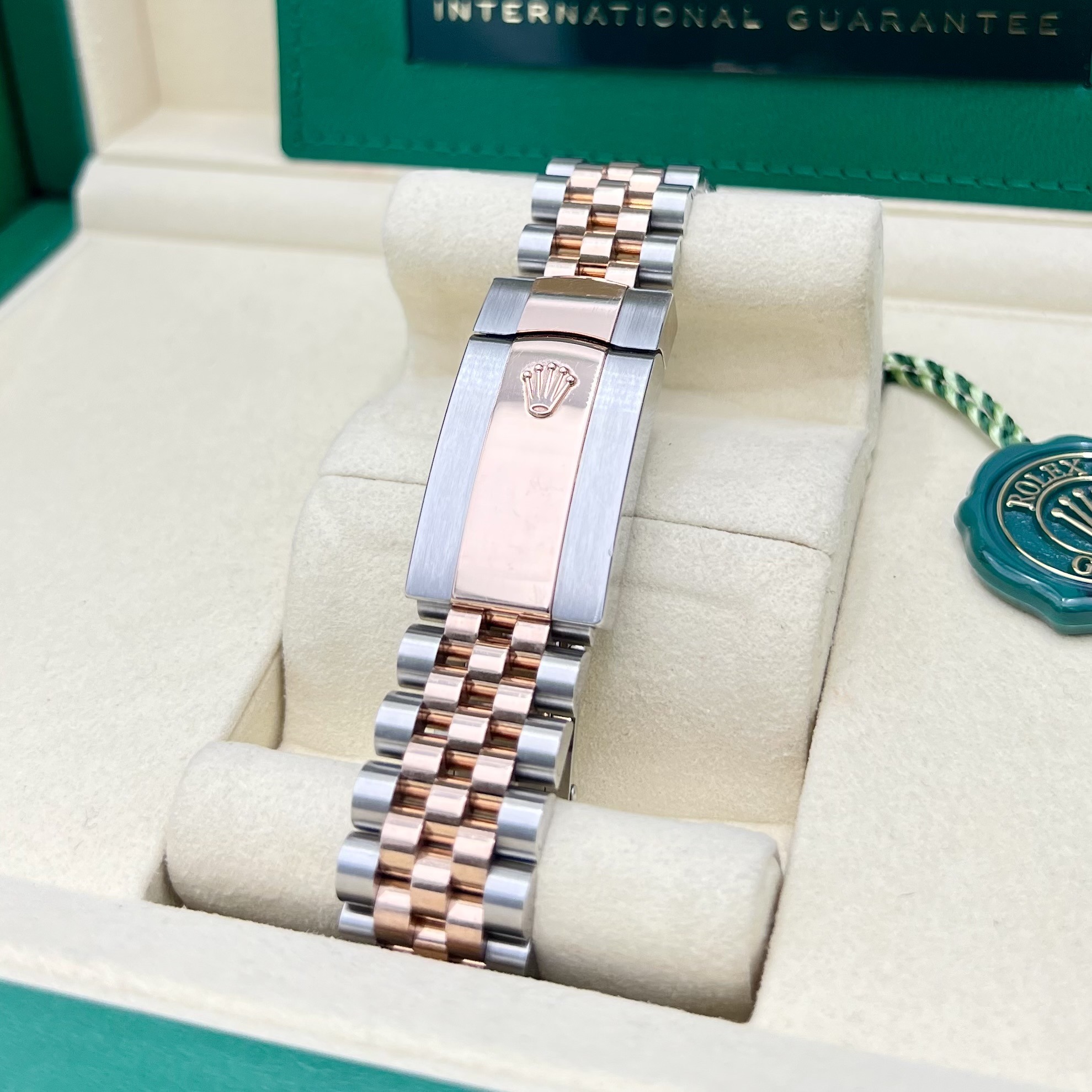Rolex Datejust Rose Gold 41mm Wimbledon Dial ref. 126331